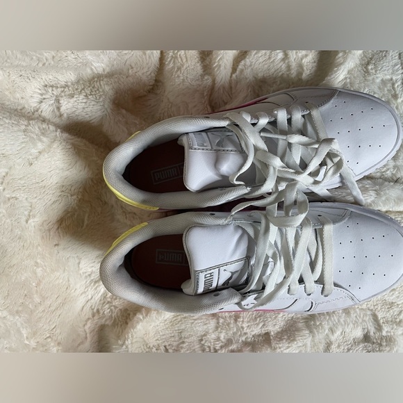 Puma pink sneakers size 6.5 - Picture 8 of 9